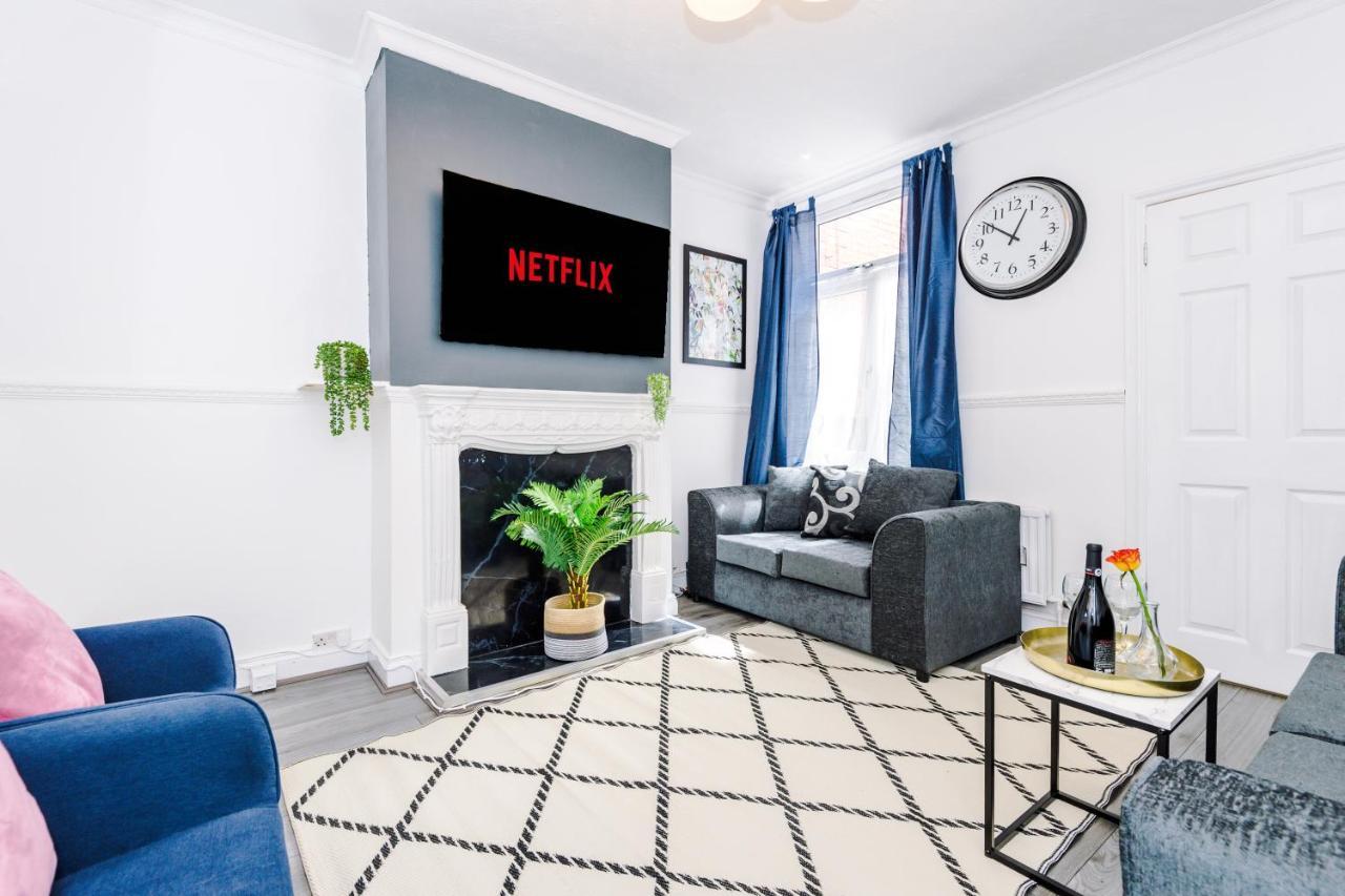 קובנטרי Harley House - Spacious Home With Free Netflix & Parking By Rocketbnb מראה חיצוני תמונה